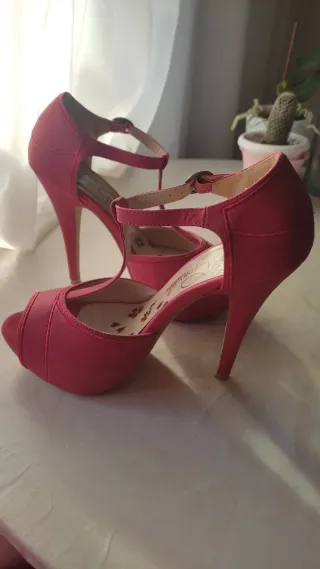 Sandalias plataforma y maxitacón - calzado fiesta