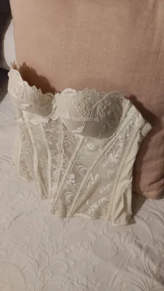 Corse de novia  encaje blanco Gemma