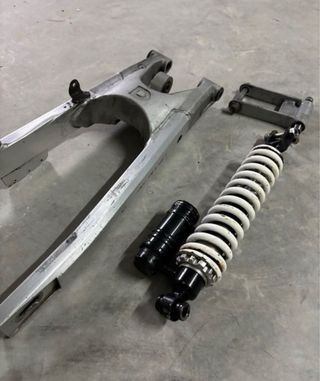 Basculante Derbi DRD Pro + Amortiguador