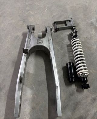 Basculante Derbi DRD Pro + Amortiguador