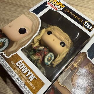 Funko Pop Eowyn Chase y Regular 1743
