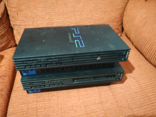 2 Consolas PlayStation 2 PS2 Negras