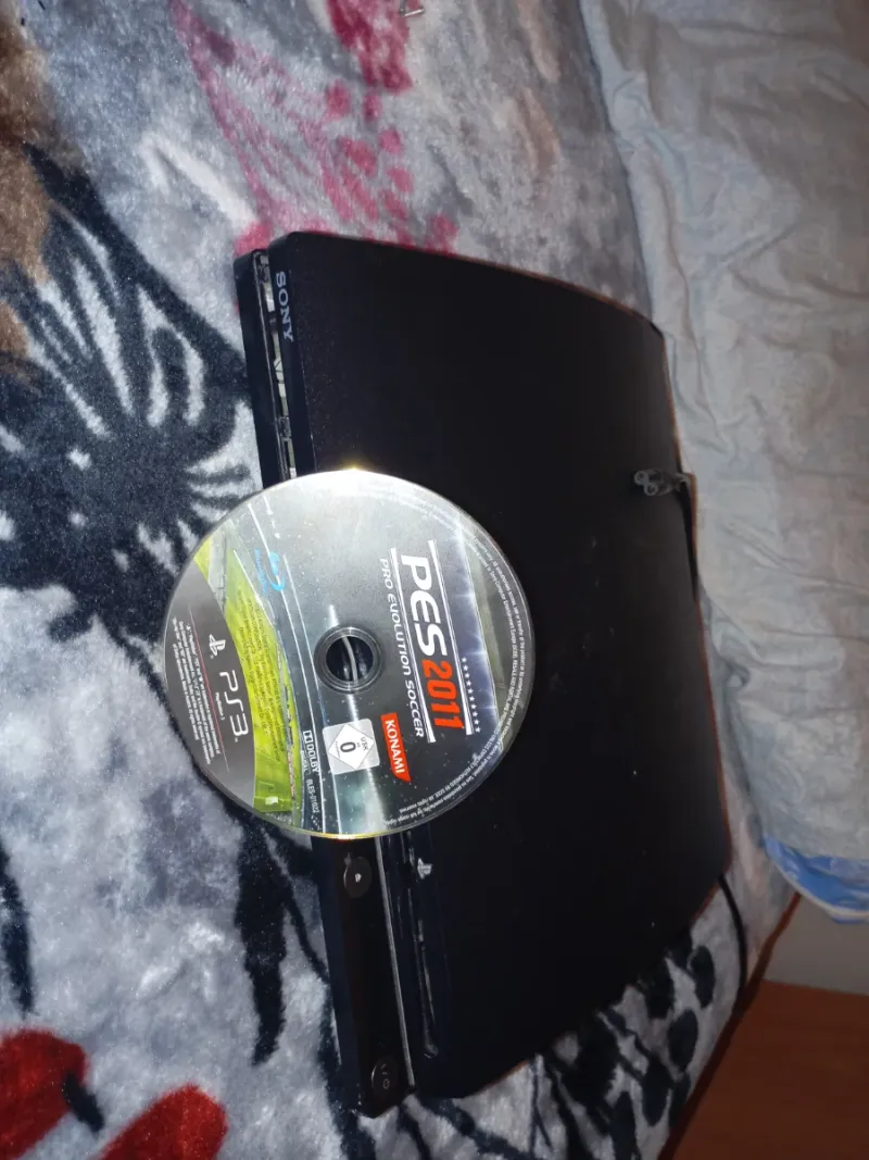 PS3 Slim Negra afbeelding 4