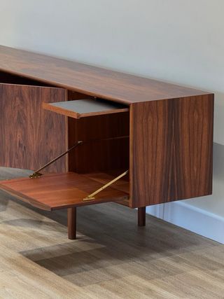 Aparador McIntosh Palisandro