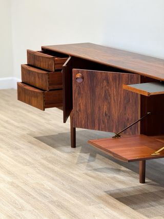 Aparador McIntosh Palisandro