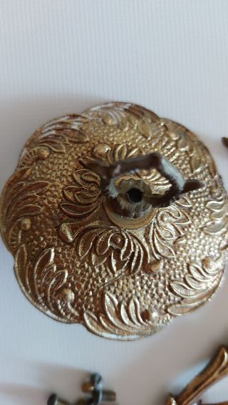 Lámpara de techo antigua desmontada para bricolaje