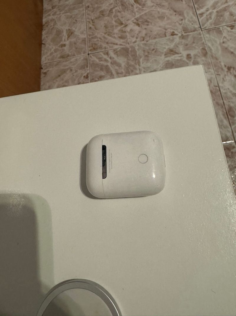 AirPods 1 + Cargador MagSafe Original afbeelding 2