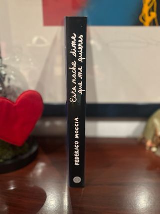 Esta noche dime que me quieres (Spanish Edition)