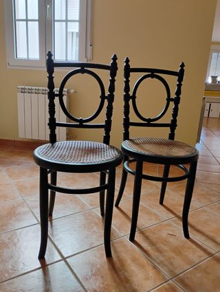 Sedie in vimini stile Thonet