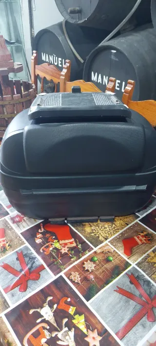 Baúl SHAD 39L Negro