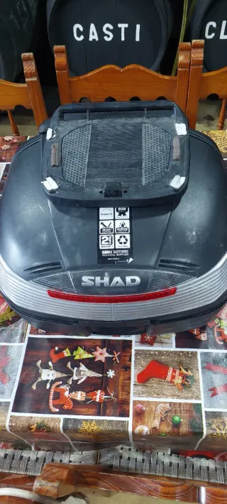 Baúl SHAD 39L Negro