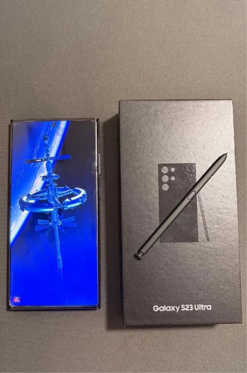 Samsung Galaxy S23 Ultra con S Pen afbeelding 2