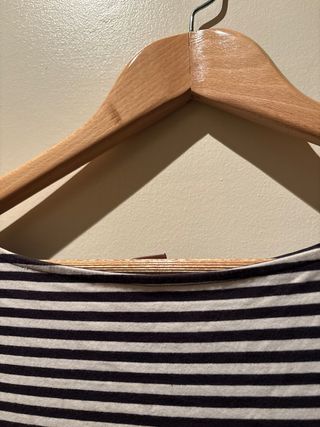 Camiseta básica rayas blanco y negro