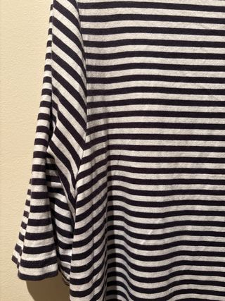 Camiseta básica rayas blanco y negro