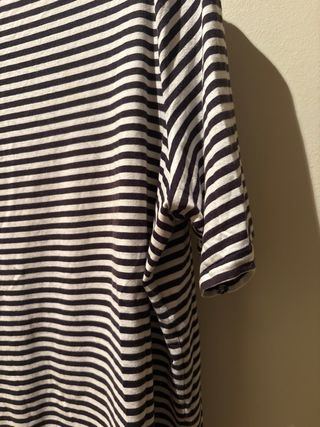 Camiseta básica rayas blanco y negro