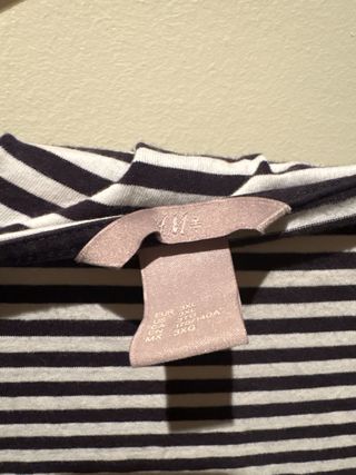 Camiseta básica rayas blanco y negro