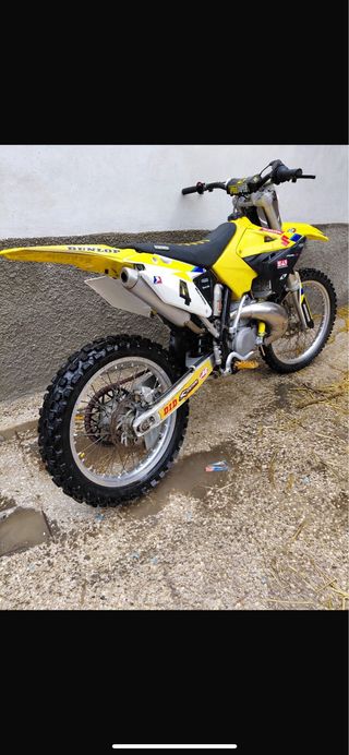 Suzuki RM 250 2T 2002 Motocross