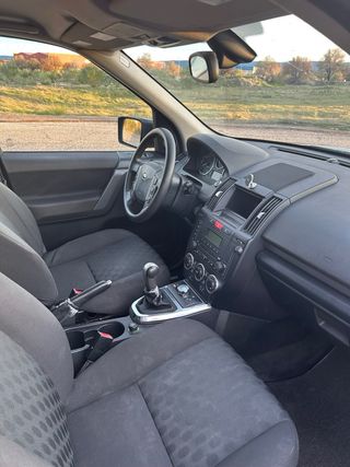 Land Rover Freelander 2