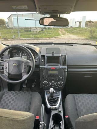 Land Rover Freelander 2