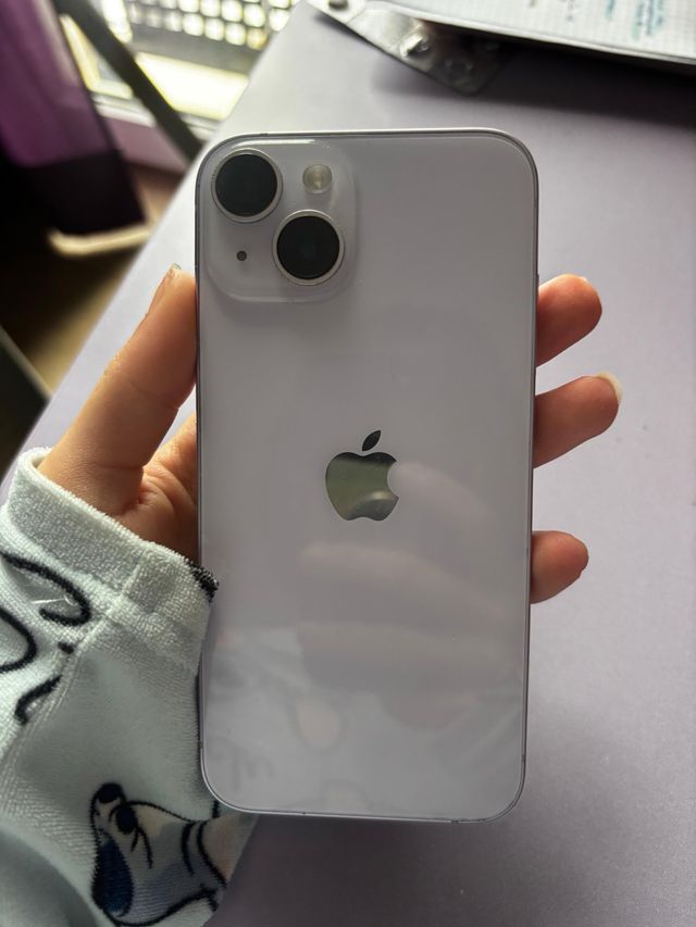 iPhone 14 256GB Morado