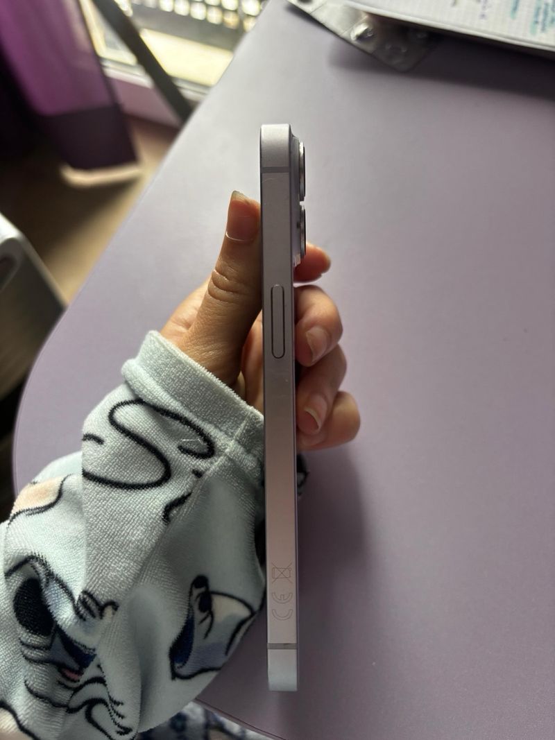 iPhone 14 256GB Morado afbeelding 3