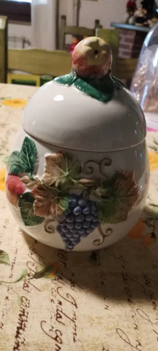 Barattolo porta biscotti decorato frutta