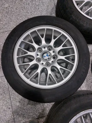 Jantes impecaveis 16 BMW com pneus