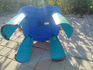 Mesa de juegos musical para bebés