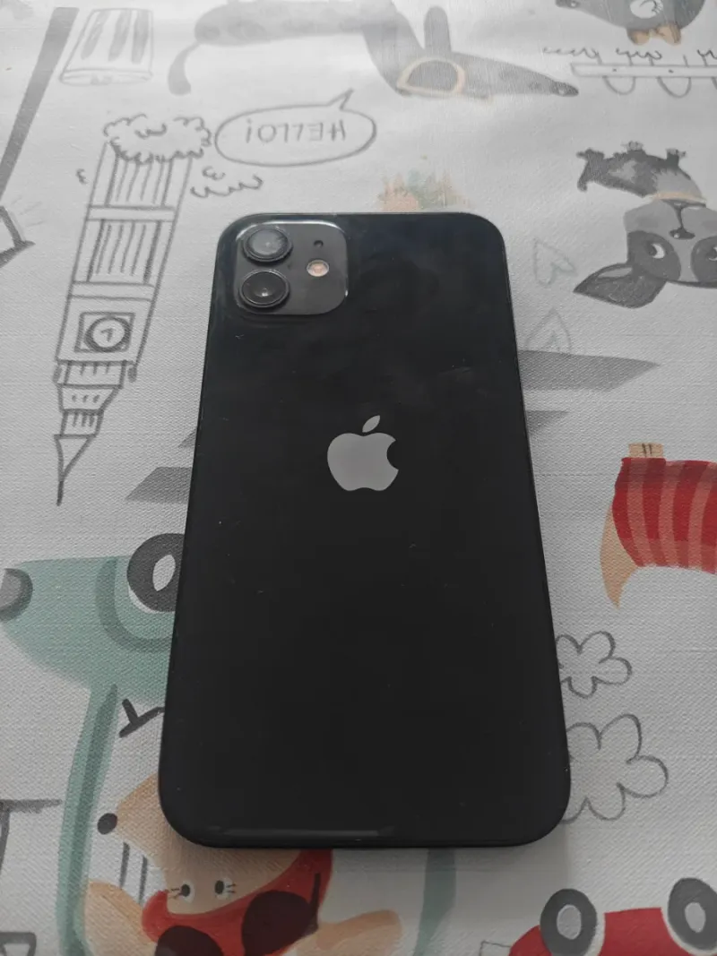 iPhone 12
