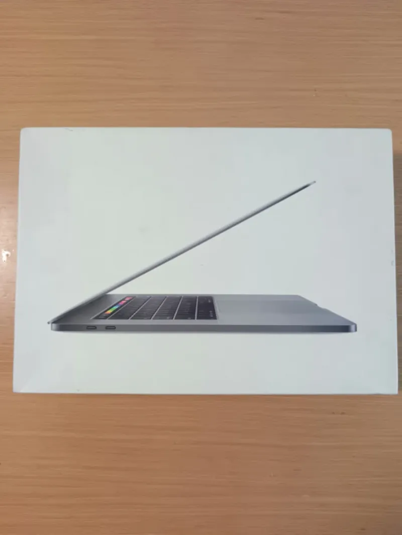 MacBook Pro 15 2019 afbeelding 3