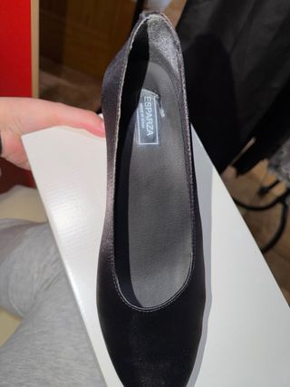 Zapatos de tacón Esparza negros
