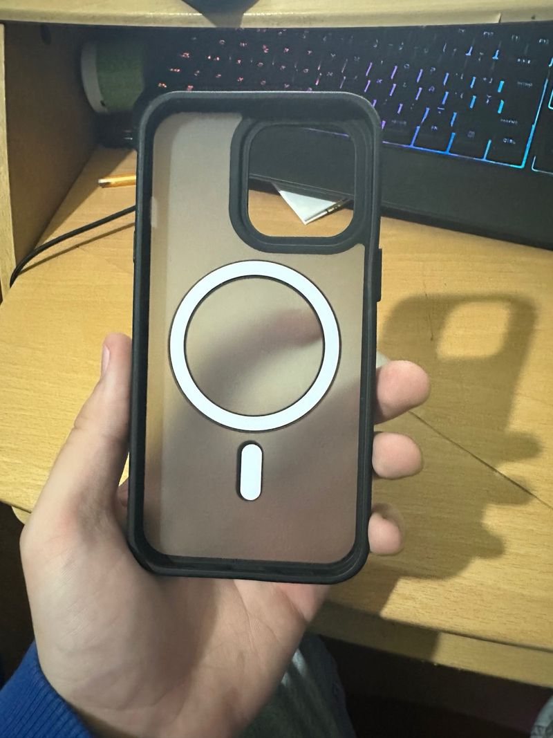 Funda iPhone 13 Pro Negra Magsafe afbeelding 5