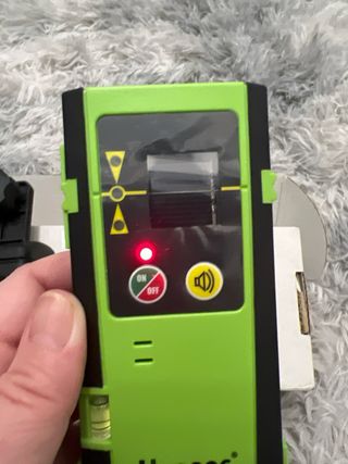 Detector Láser Huepar LR-6RG Profesional + Soporte