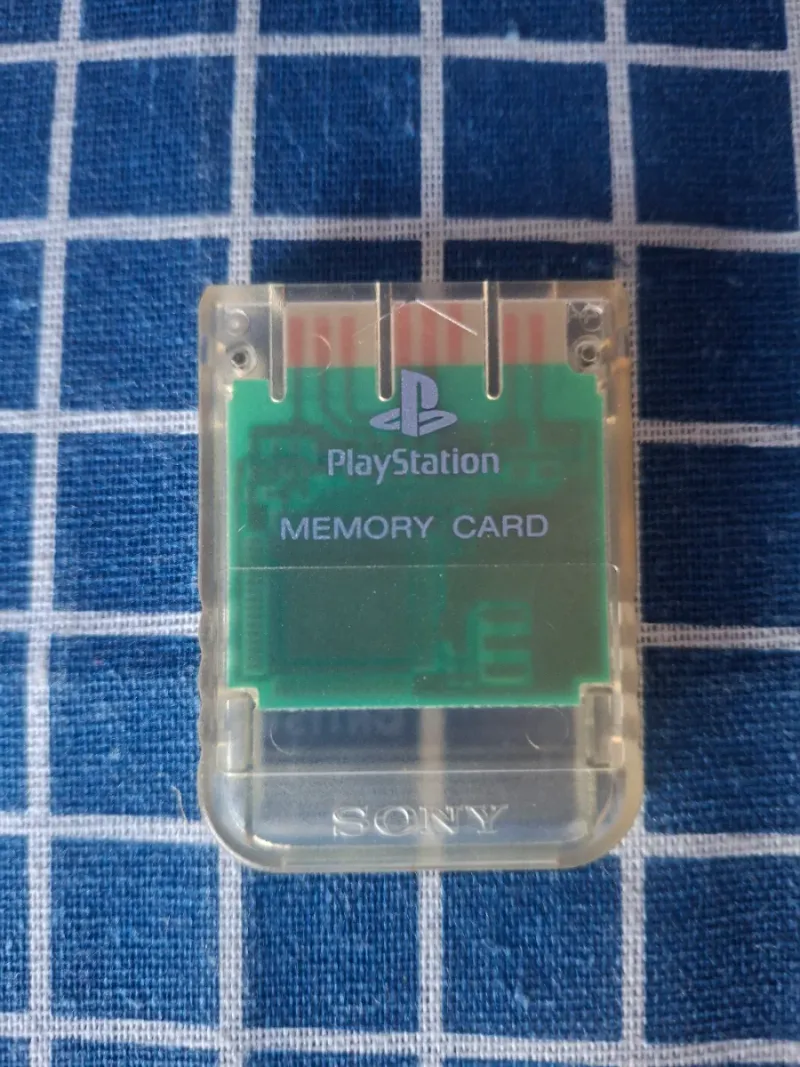 PS1 ORIGINAL MEMORY CARD TRANSPARENTE OFICIAL afbeelding 6