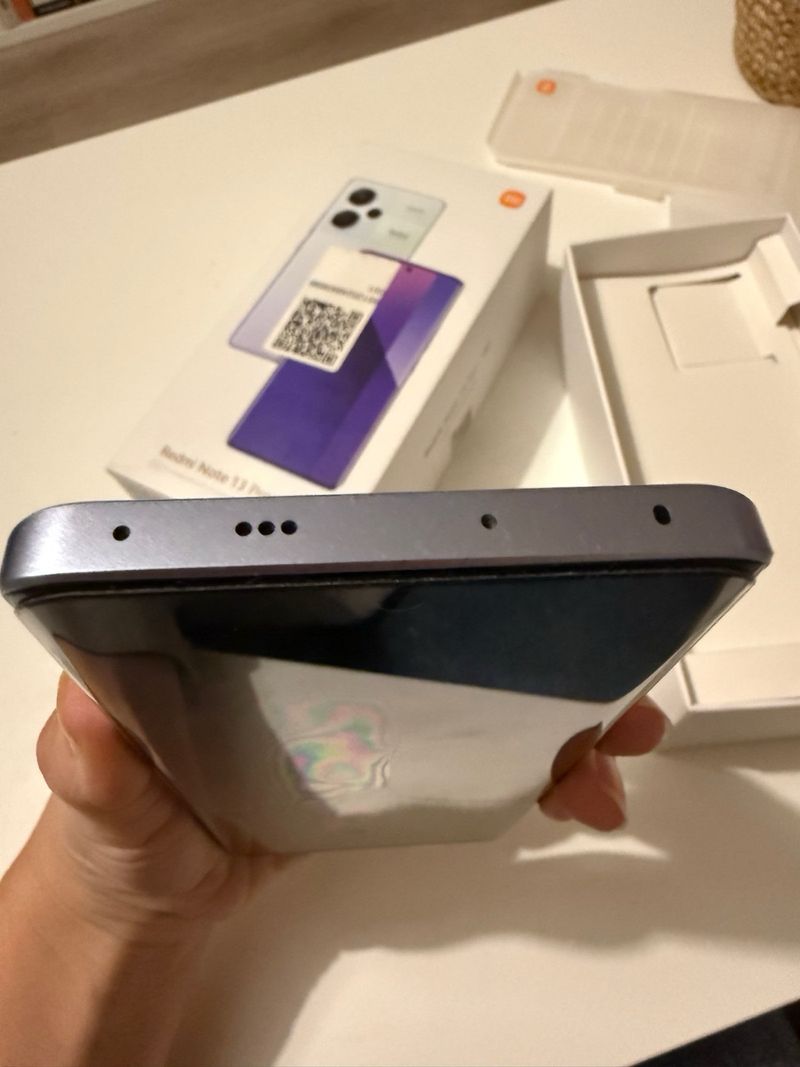 Redmi Note 13 Pro+ 5G Gris/Morado afbeelding 4