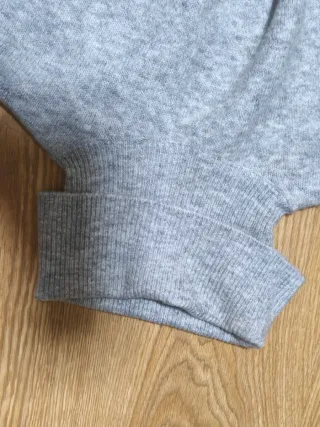 Vestido jersey cuello alto Mango gris