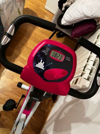 Bicicleta estática plegable con respaldo – nueva