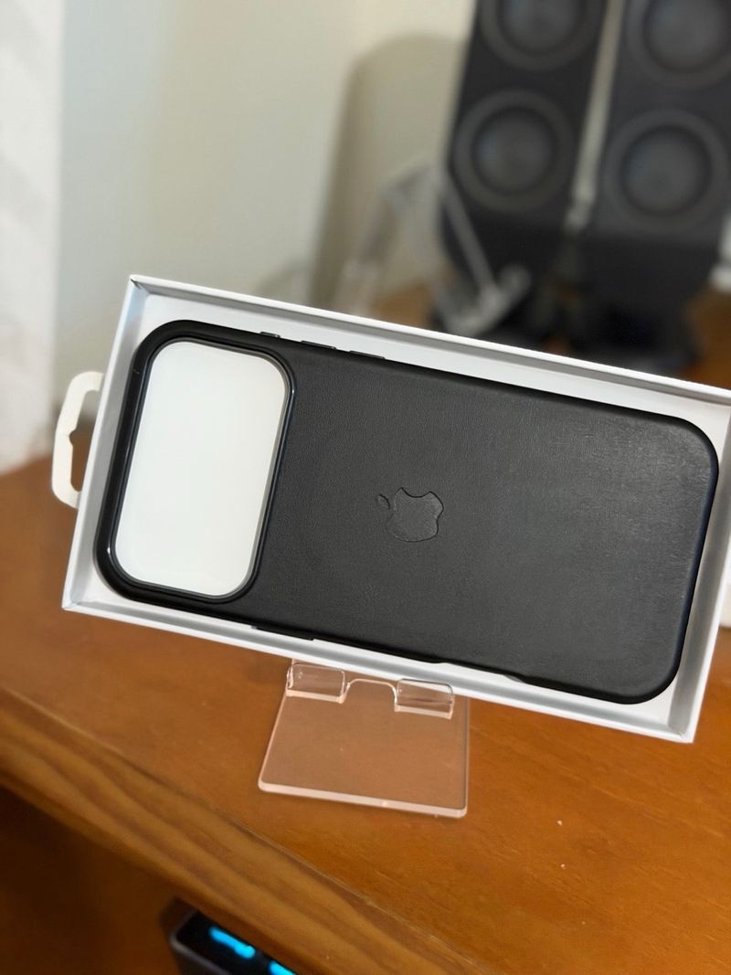 Funda de piel para iPhone 17 Pro Max negra afbeelding 3