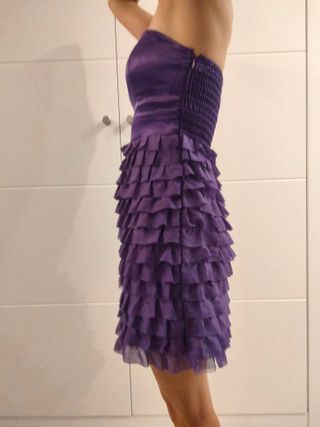 Vestido morado volantes Talla 36