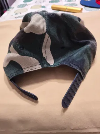 Gorra deportiva camuflaje talla 58cm