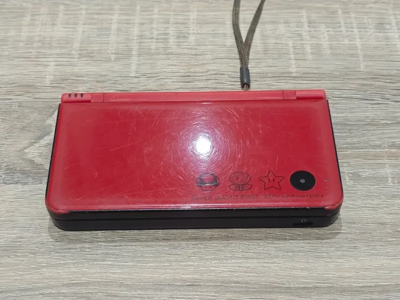 Lote 2 Consolas Nintendo DSi XL ed. Mario i 2ds. afbeelding 6