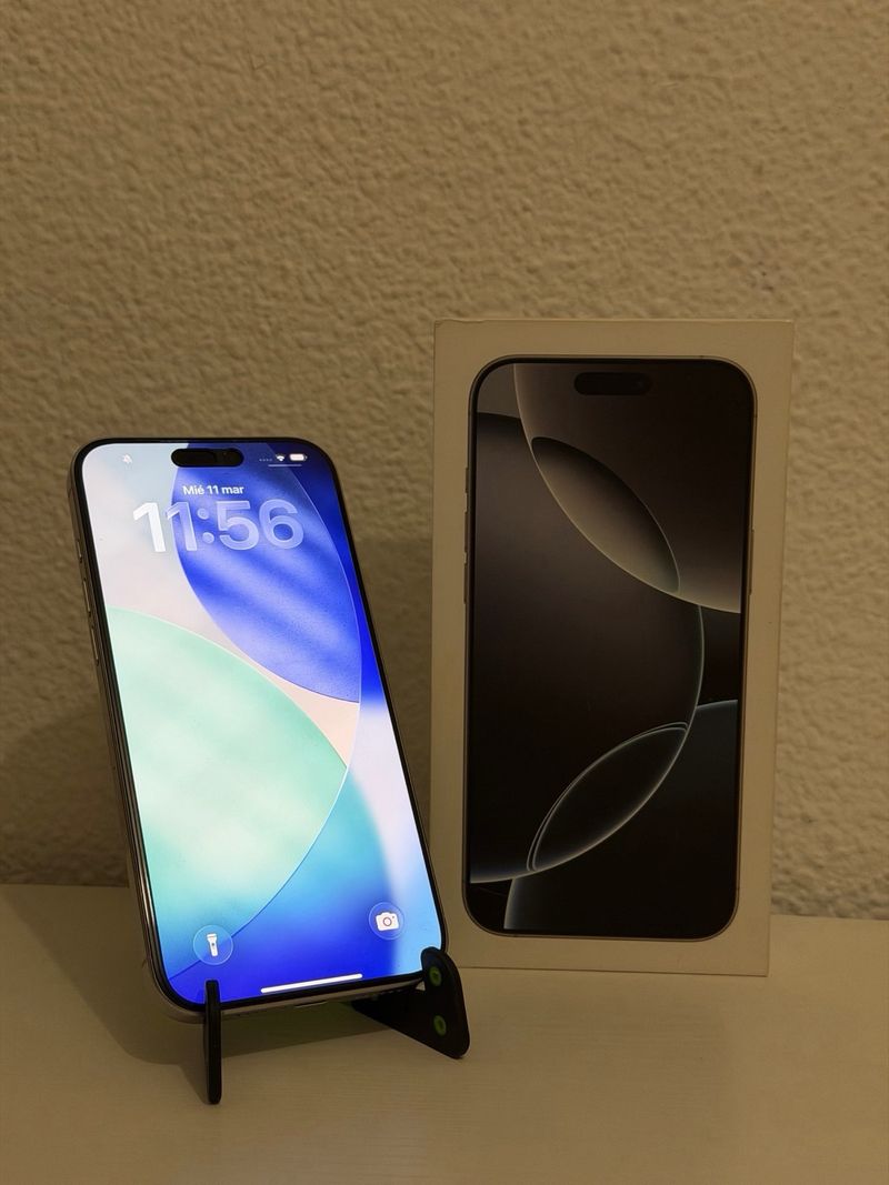 iPhone 16 Pro Max 512 GB Plata 92% Batería afbeelding 2