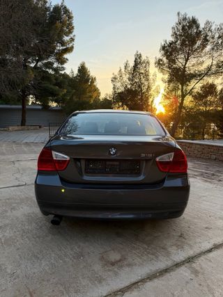 BMW E90