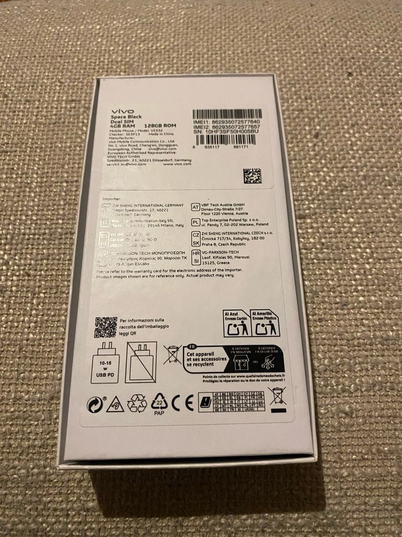 Móvil Vivo Y03 Negro/Dorado Nuevo afbeelding 3
