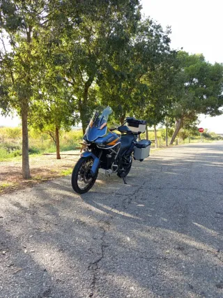 Zontes 703F 2025 - 4.000km - Garantía 2030