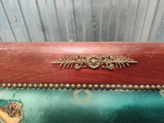 Pareja Sillones son macizos.