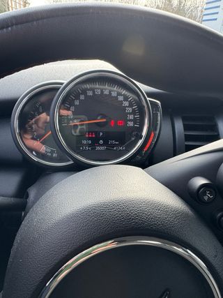 Mini one 2020 - 26.000 km - Automático - Impecable
