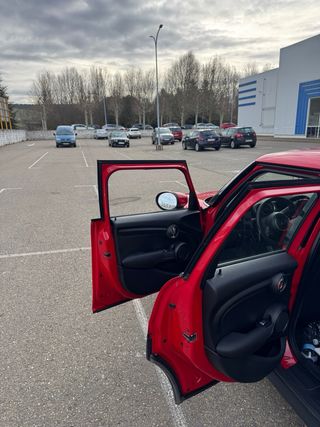 Mini one 2020 - 26.000 km - Automático - Impecable