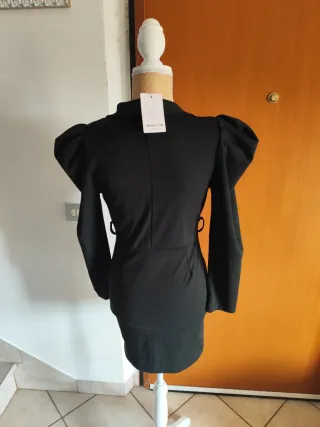 Minidress scollatura profonda