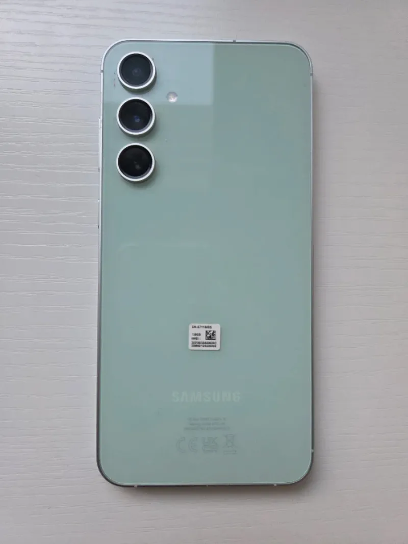 Samsung Galaxy S23 FE 128GB afbeelding 2